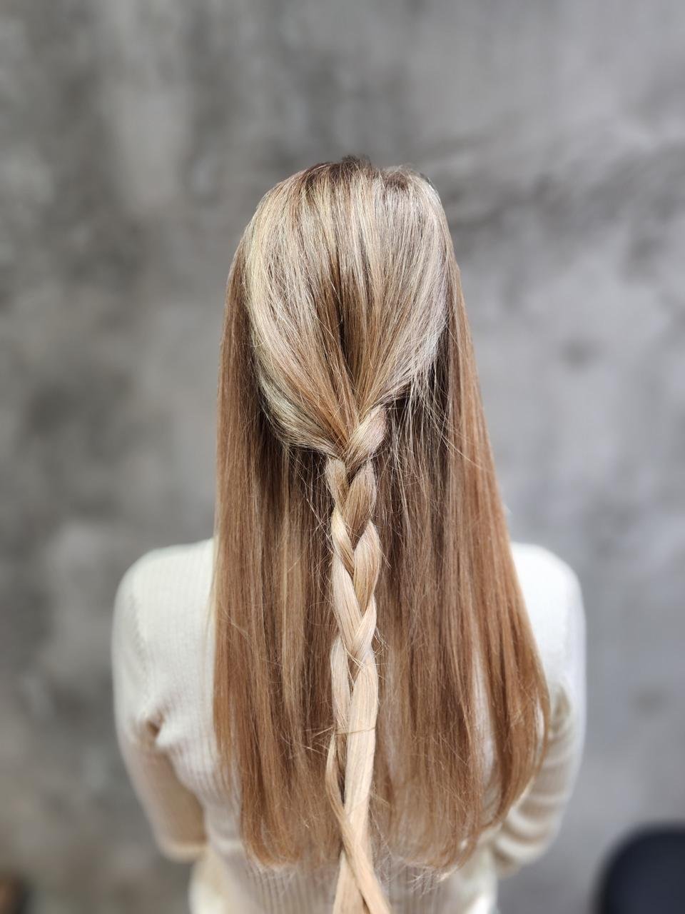 Hair braids styling at Williamsburg Blow Bar, Williamsburg Brooklyn